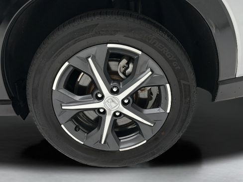 Used 2025 Honda HR-V EX-L image 8