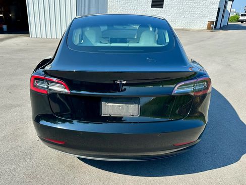 Used 2021 Tesla Model 3 Standard Range Plus RWD image 6