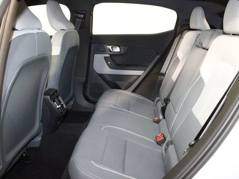 Used 2022 Polestar Polestar 2 w/ Pilot Package image 11