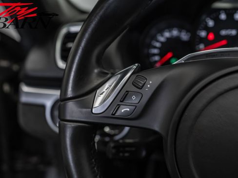 Used 2016 Porsche Boxster GTS image 40