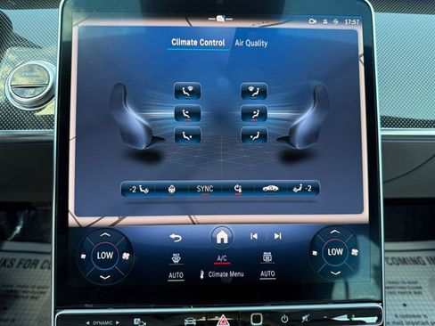 Used 2021 Mercedes-Benz S 580 4MATIC Sedan image 26