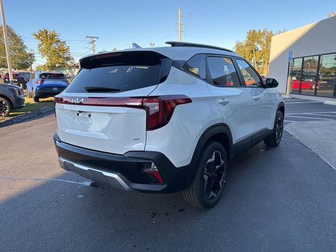 New 2026 Kia Seltos S image 6