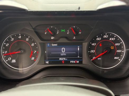 Used 2019 Chevrolet Camaro LT image 14