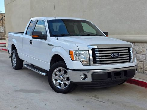 Used 2011 Ford F150 XLT w/ XLT Chrome Pkg image 1