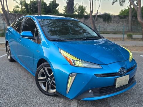 Used 2022 Toyota Prius XLE FWD image 37