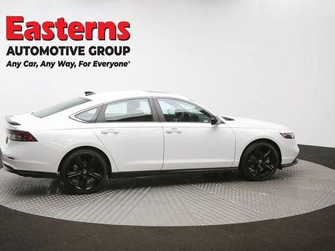Used 2025 Honda Accord Sport image 43