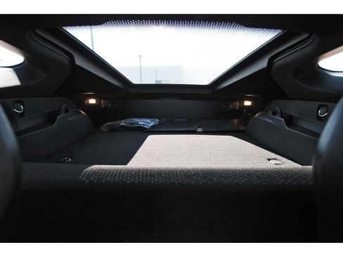 Used 2019 Chevrolet Corvette Stingray Coupe w/ Carbon Flash Badge Package RWD image 8
