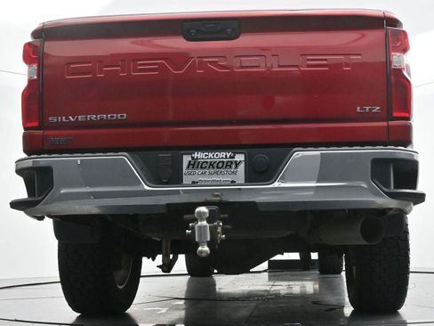 Used 2022 Chevrolet Silverado 2500 LTZ w/ Gooseneck/5TH Wheel Package AWD/4WD image 51