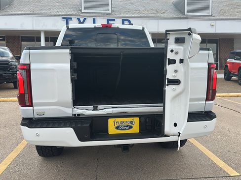 Used 2024 Ford F150 Platinum w/ FX4 Off-Road Package image 8