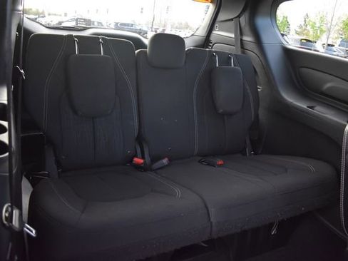 Used 2019 Chrysler Pacifica Touring Plus w/ S Appearance Package FWD image 13