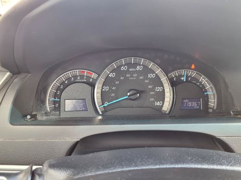 Used 2013 Toyota Camry SE FWD image 15