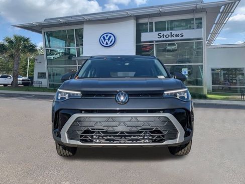 New 2026 Volkswagen Taos S image 9