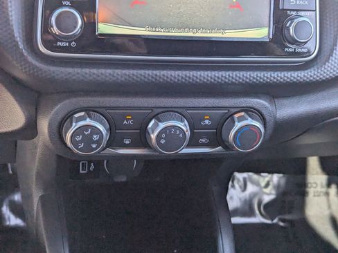 Certified 2023 Nissan Kicks S FWD image 25