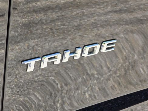 Used 2021 Chevrolet Tahoe LT image 32