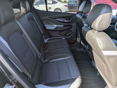 Used 2024 Buick Envista Preferred image 24