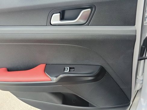 Used 2023 Kia K5 GT-Line image 16