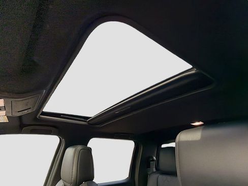 Used 2022 Nissan Frontier Pro-X w/ Pro-X Premium Package image 28