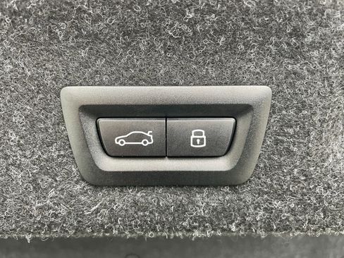 Used 2025 BMW 430i xDrive Coupe w/ M Sport Package image 38