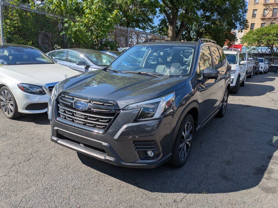Used 2024 Subaru Forester Limited AWD/4WD image 24