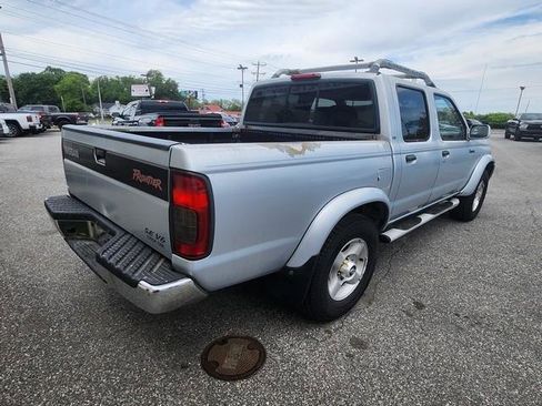 Used 2000 Nissan Frontier XE RWD image 7