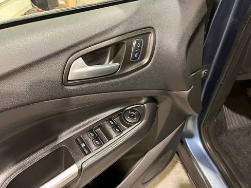 Used 2018 Ford Escape SEL AWD/4WD image 17