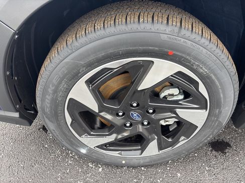 New 2026 Subaru Crosstrek 2.5i Limited image 3