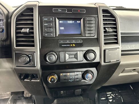 Used 2022 Ford F250 XL image 19