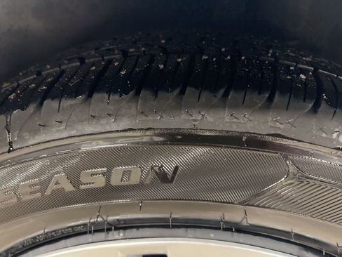 Certified 2023 Nissan Sentra S image 39