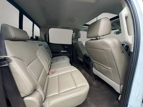 Used 2018 Chevrolet Silverado 1500 LTZ Z71 w/ LTZ Plus Package AWD/4WD image 19