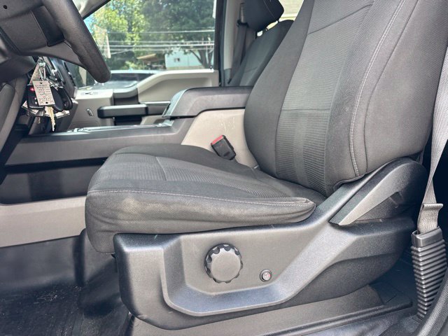 Used 2017 Ford F150 XL w/ Equipment Group 101A Mid AWD/4WD image 17