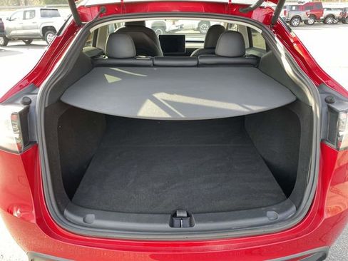 Used 2023 Tesla Model Y Long Range image 13