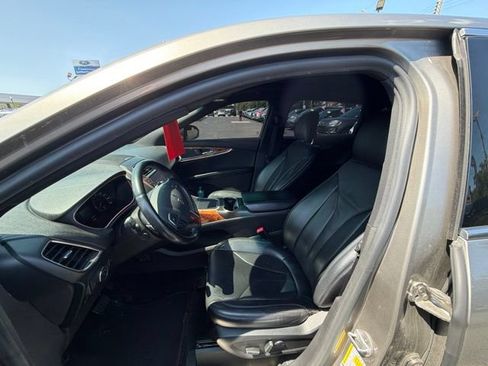 Used 2016 Lincoln MKX Reserve AWD/4WD image 15