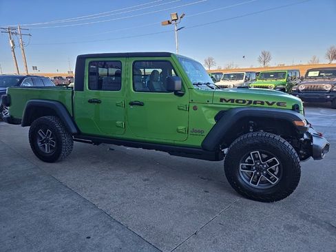 New 2026 Jeep Gladiator Mojave w/ Safety Group AWD/4WD image 12