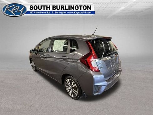 Used 2017 Honda Fit EX image 4