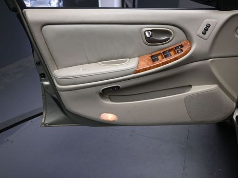 Used 2002 INFINITI I35 FWD image 19