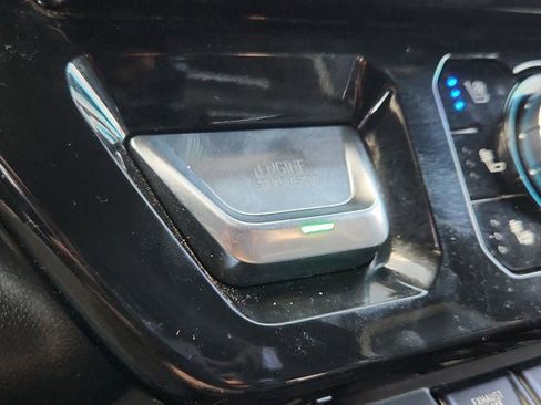 Used 2024 GMC Sierra 2500 AT4X AWD/4WD image 29