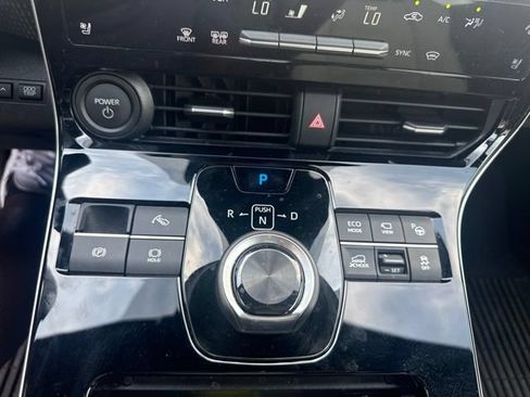 Used 2024 Toyota bZ4X AWD w/ Weather Package image 20