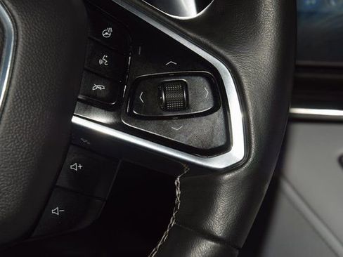 Used 2020 Chevrolet Corvette Stingray w/ 2LT Preferred Equipment Group image 36