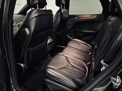 Used 2017 Lincoln MKC Select w/ Select Plus Package image 21