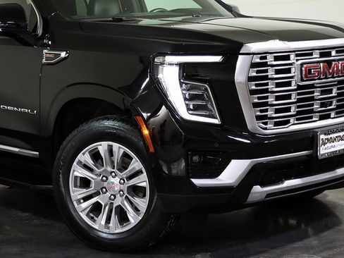Used 2025 GMC Yukon Denali image 8