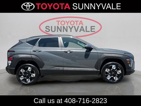 Used 2025 Hyundai Kona SEL AWD/4WD image 9
