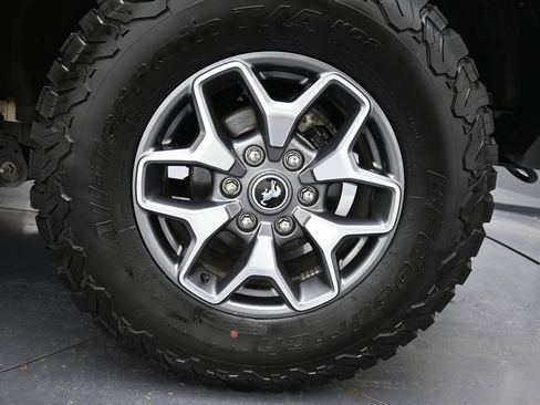 Used 2025 Ford Bronco Badlands AWD/4WD image 33