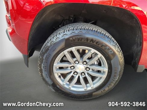 Used 2024 Chevrolet Colorado LT w/ LT Convenience Package III image 10