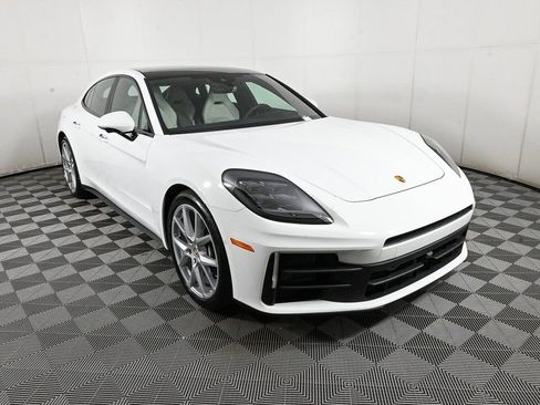 New 2025 Porsche Panamera RWD image 28