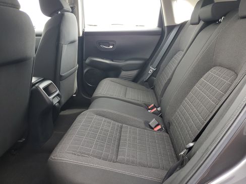 Used 2023 Honda HR-V LX image 10