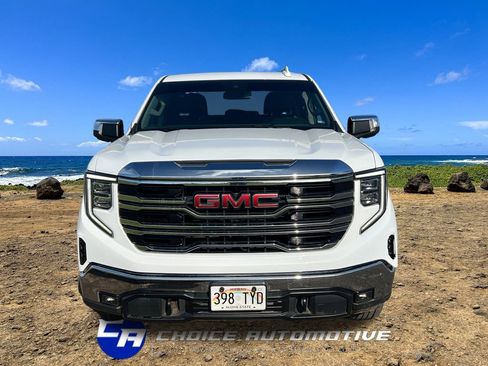 Used 2024 GMC Sierra 1500 SLT image 11