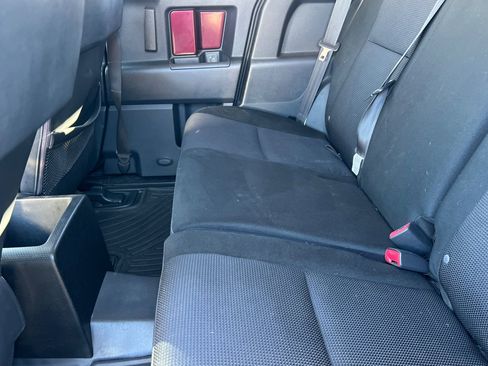 Used 2007 Toyota FJ Cruiser 4WD image 9