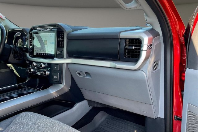 Used 2022 Ford F150 XLT w/ Equipment Group 302A High AWD/4WD image 15