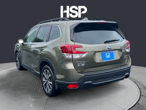 Used 2023 Subaru Forester Limited AWD/4WD image 3