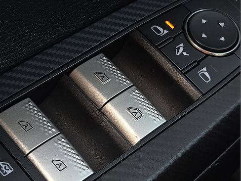 Used 2024 Mitsubishi Outlander SE AWD/4WD image 17